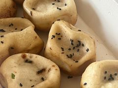 -香山胡记吴江路生煎(灵山路店)