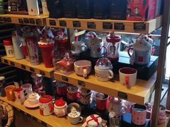 零售区-星巴克臻选(北京世贸天阶店)