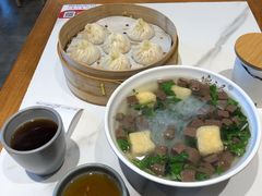 -馋三尺蟹粉小笼(人民广场店)