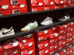 -五环Outlets(高新工厂店)