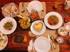 -凯撒城堡西餐厅(颐和国际店)