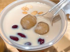 -八婆婆烧仙草(曾厝垵店)