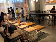 大堂-喜茶(深圳东门1234店)