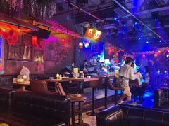 -喜鹊音乐酒馆(西街店)