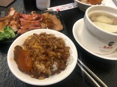 -胡须张鲁肉饭(美食文化馆店)