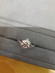 点击看大图 -钻石小鸟钻戒婚戒定制(石路店)