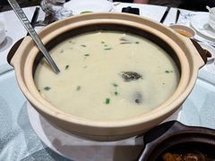 鲫鱼豆腐汤-太湖饭店·寄畅轩中餐厅