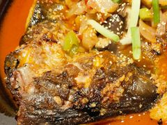 -鸣记脆皮烤鱼·海鲜烤鱼(三八广场店)