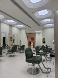 -八佰伴8008星级形象店