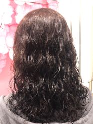 -镁连社·美联社