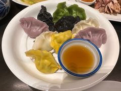 五味海鲜水饺拼盘-东莱馋房(陆家嘴店)