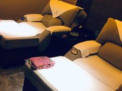 -金色印象·4K影院式足体养生(南滨印象店)