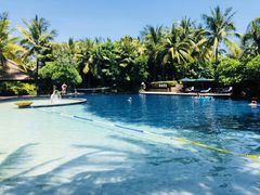 -三亚湾海居铂尔曼度假酒店