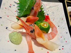 -铭牛烧肉·和牛海鲜自助(高新月牙湖店)