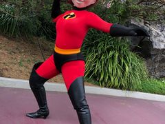 -海底巡游艇:尼莫和好友的海洋世界