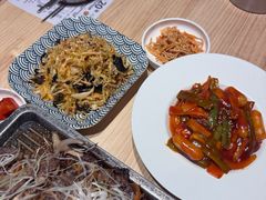 -益百岁牛尾汤主题餐厅(辛庄街店)