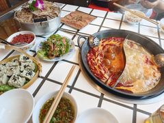 -朱光玉火锅馆(正弘城店)