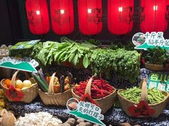 -吃饭皇帝大土家民族菜(正大广场店)