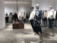 -URBAN REVIVO(西安Momopark店)
