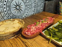 -贵厨酸汤牛肉(花果园国际中心店)