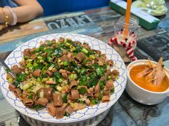 -小红鲸·海鲜餐厅(轸大路店)
