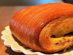 -VERIE BAKEHOUSE