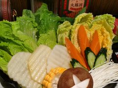 -火凤祥鲜货火锅·清真食品(宁夏总店)