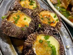 -三亚火车头万人海鲜广场