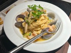 -NIUNIUPARK和牛螃蟹(龙湖杭州滨江天街店)