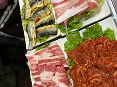 -老东北烤肉(金山店)