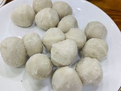 鱼丸-专业跳跳蛙·彭彭老铺(步行街店)
