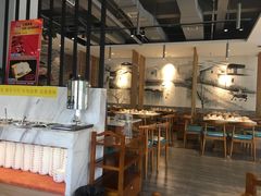 大堂-小牛叔鲜切牛肉·火锅·烤肉自助(公济桥路店)