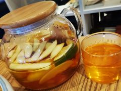 -小镇大厨新概念复合中餐厅(万达广场大连高新店)