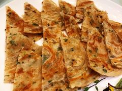 特色葱油饼-上海小南国(世博源店)