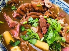 卤煮火烧-门框胡同百年卤煮(新街口店)