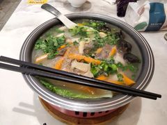 -点蹄擂椒猪脚饭(天虹汇一城店)