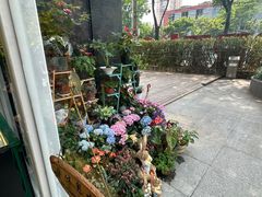 -FEI FEI FLOWER鲜花店·气球派对·宝宝宴布置(虹口德必运动Loft店)