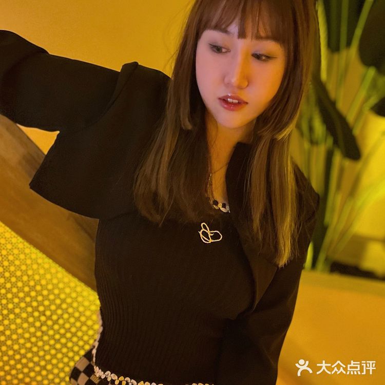 乌鲁木齐探店|氛围感不二民谣音乐餐吧