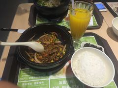 -蒙自源过桥米线(红谷滩万达店)