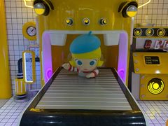 -泡泡玛特POPMART(上海环球港店)