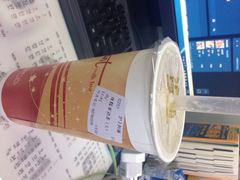沪上阿姨(恒隆店)-沪上阿姨鲜果茶(华新大街店)