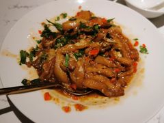 -关东小磨东北菜(漕河泾印象城店)