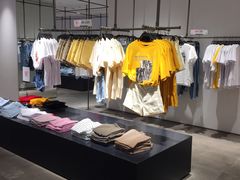 -URBAN REVIVO(荟聚中心店)