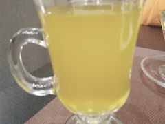 水蜜桃茉莉花茶-吱咖啡西式简餐