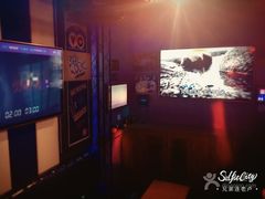 -唱吧麦颂KTV