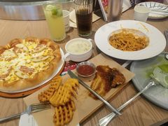 -必胜客(华都店)