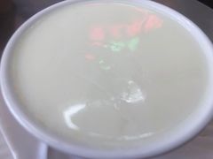 热杏仁姜汁撞奶-义顺牛奶公司(新马路老店)