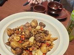 -荷栖小院·品质江西菜(红谷滩店)