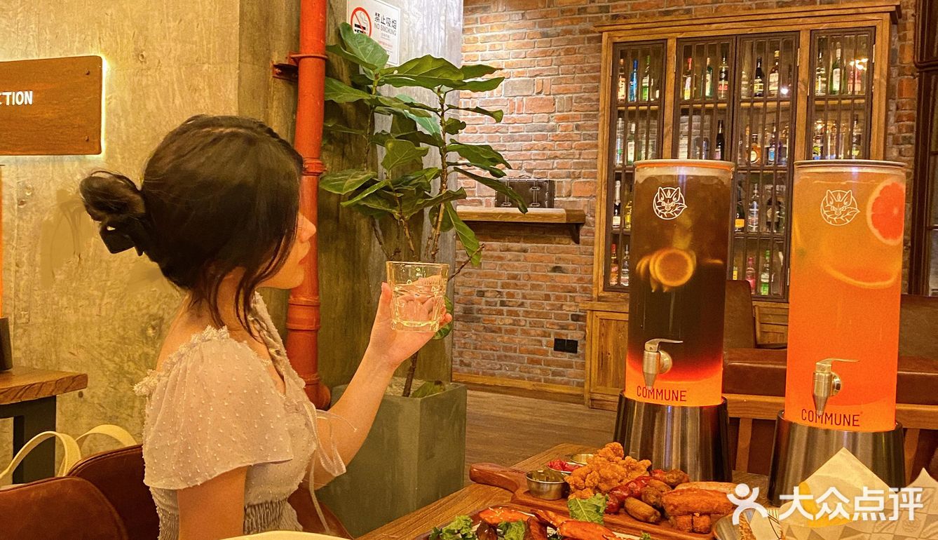 深圳探店|首个车站主题自选餐吧