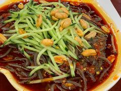 -三江源美食城